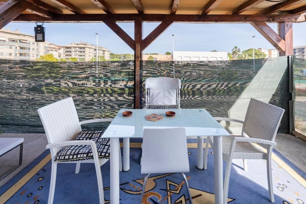H1-habitacion Con Bano Privado Cerca De La Playa *