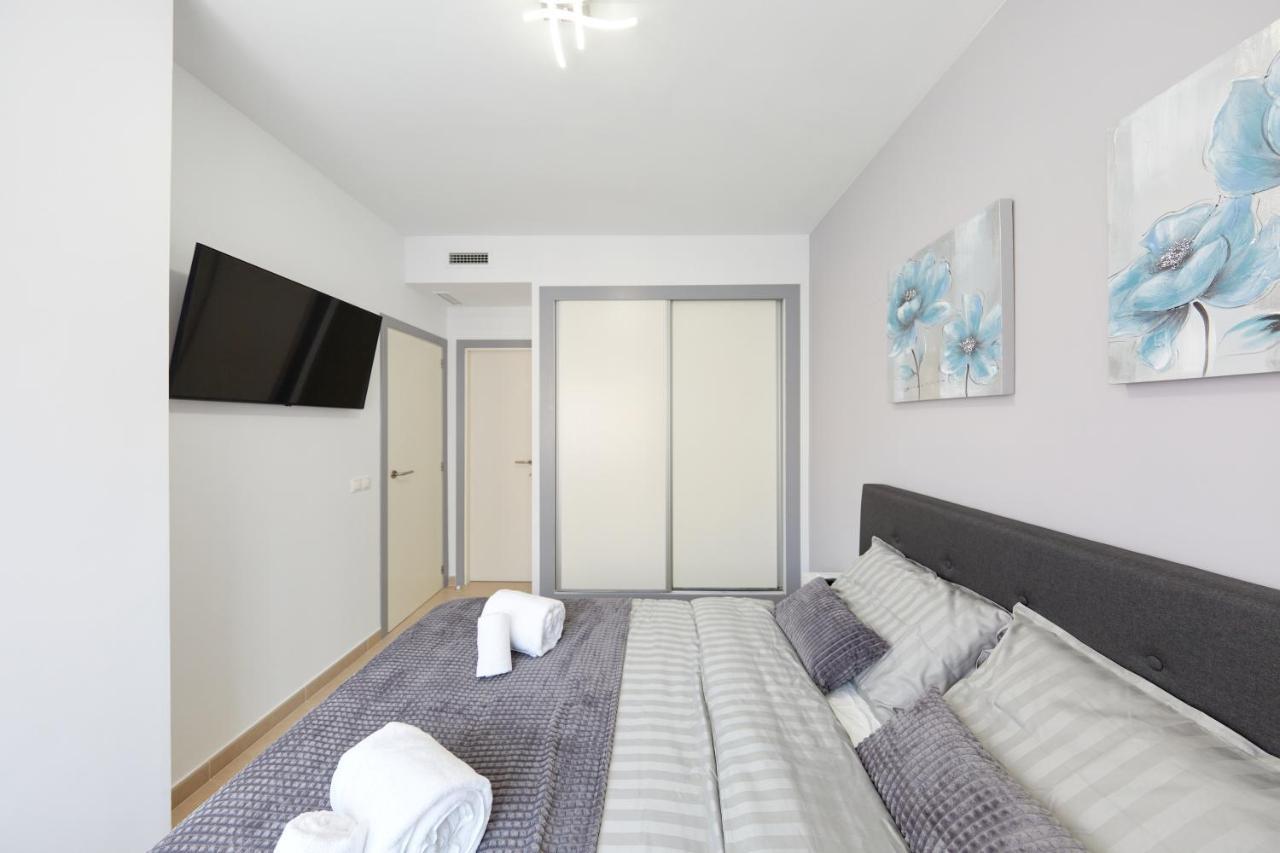 Apartamento Luxurious Newly Renovated 2 Bedroom By The *