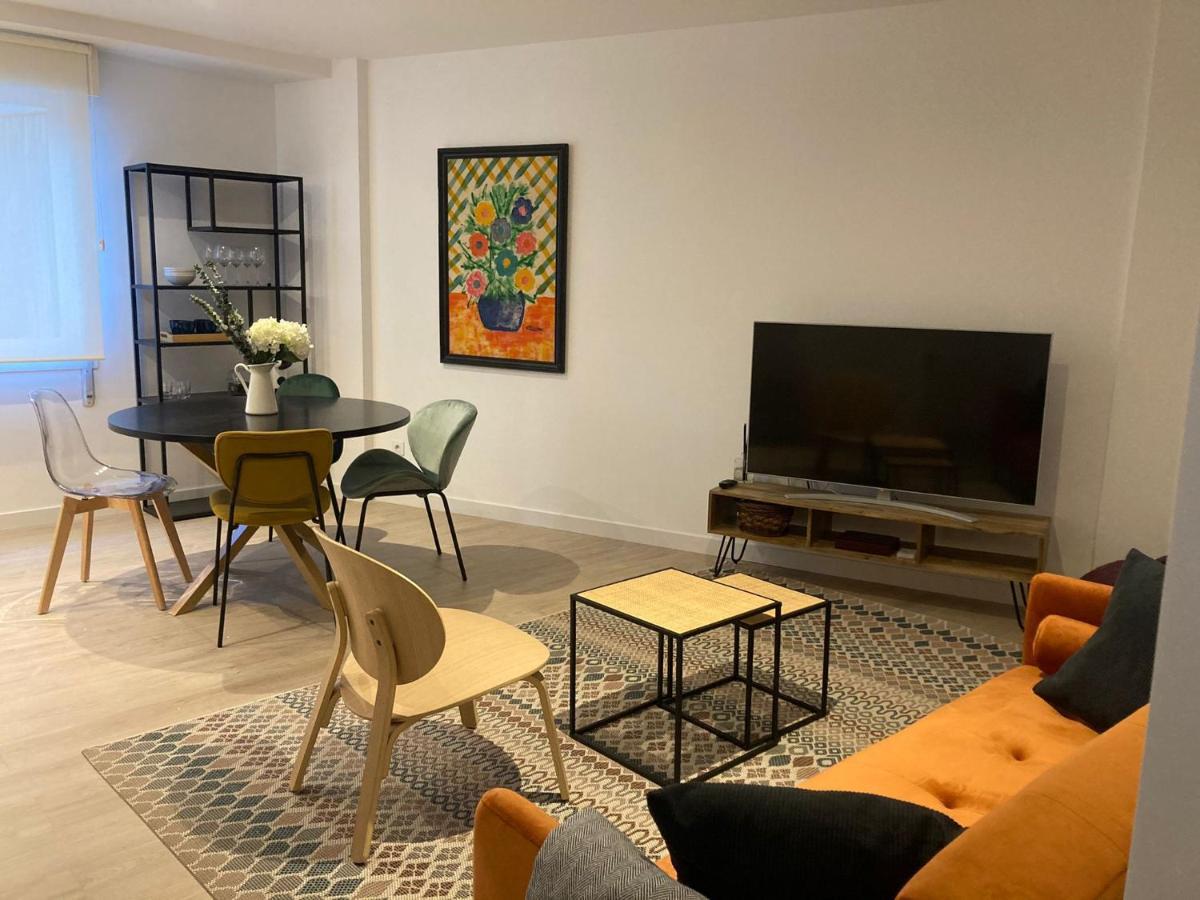 Estudio A Estrenar Totalmente Nuevo En Camelias. Apartamento