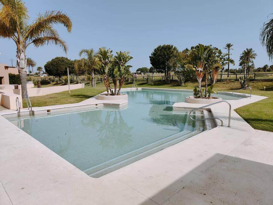 Villanueva Golf- Cozy 2 Bedrooms -puerto Real, Cadiz Сasa de vacaciones