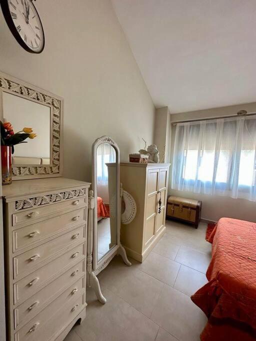 Villanueva Golf- Cozy 2 Bedrooms -puerto Real, Cadiz Сasa de vacaciones