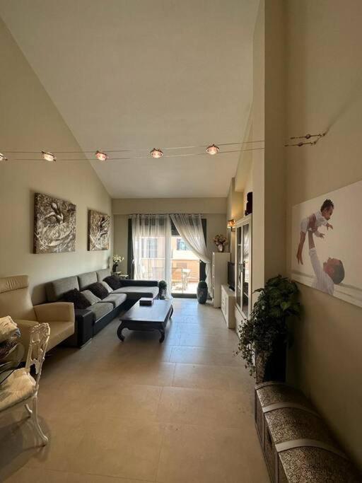 Villanueva Golf- Cozy 2 Bedrooms -puerto Real, Cadiz Сasa de vacaciones