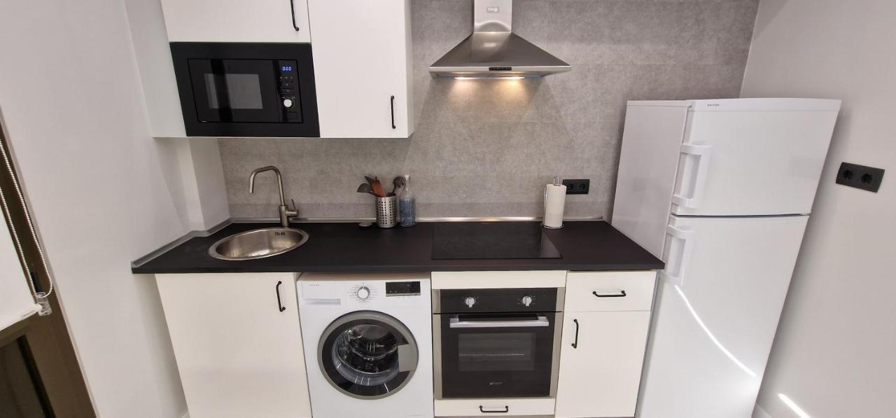 Rincon De Frey - Renovado Centro 4/6 Pax, Wifi Apartamento Gijón