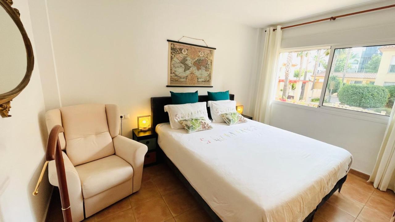 Beautiful 1 Bedroom In Albir Apartamento *