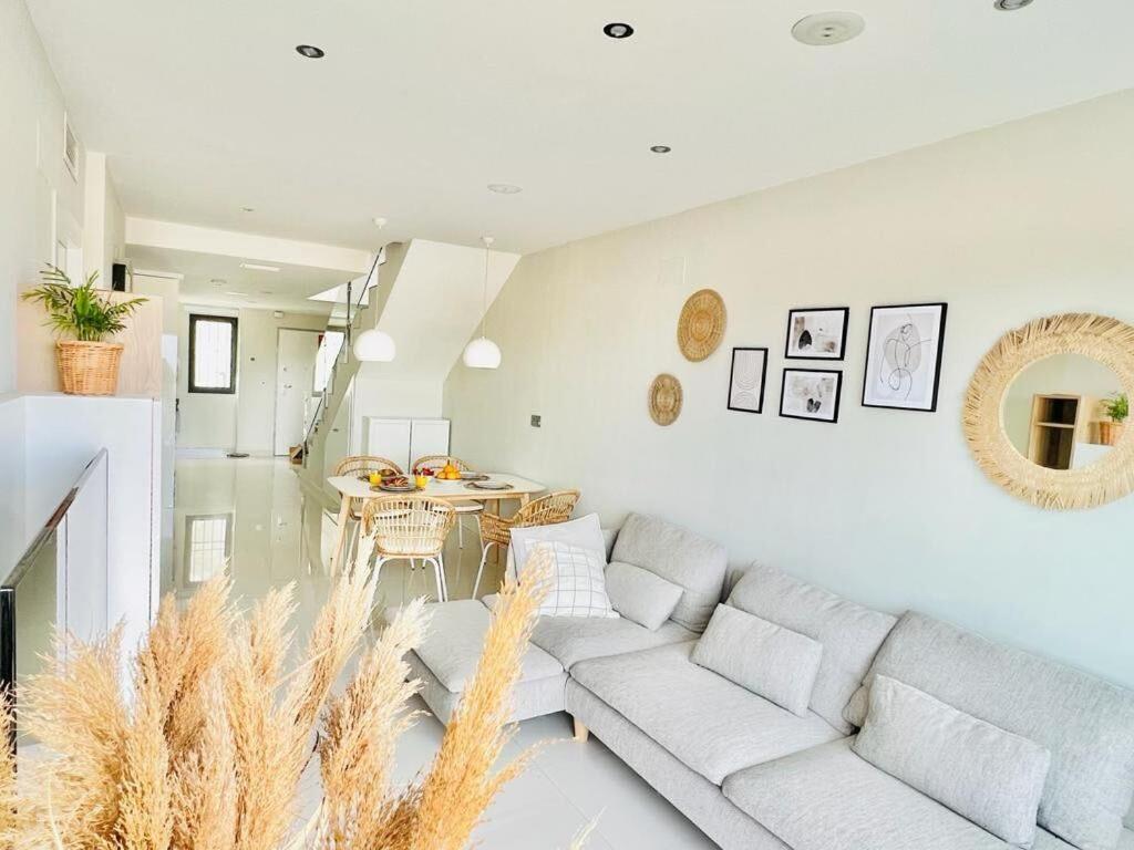 Myflats Luxury Sukha Apartamento *