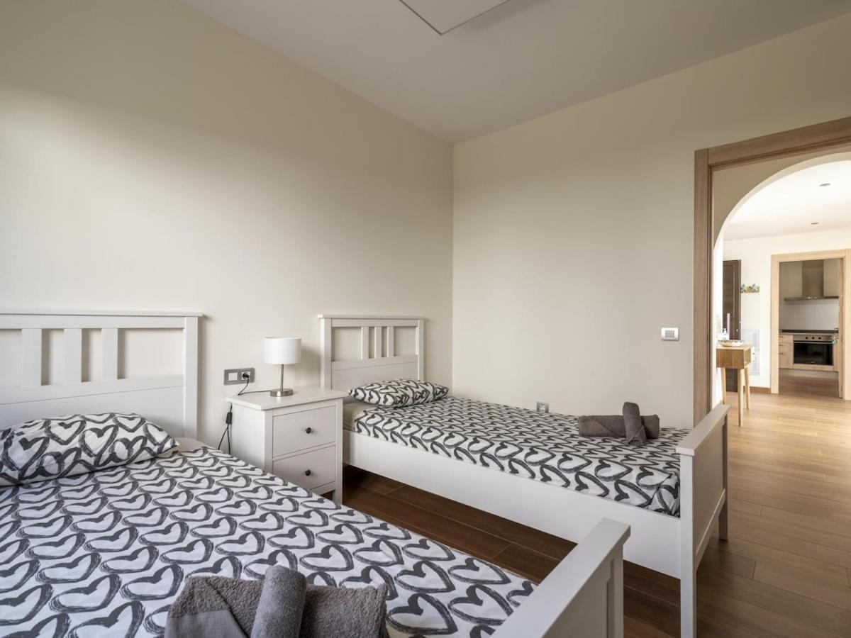 Lightbooking Pueblo Majorero Piscina Climatizada Villa Caleta De Fuste