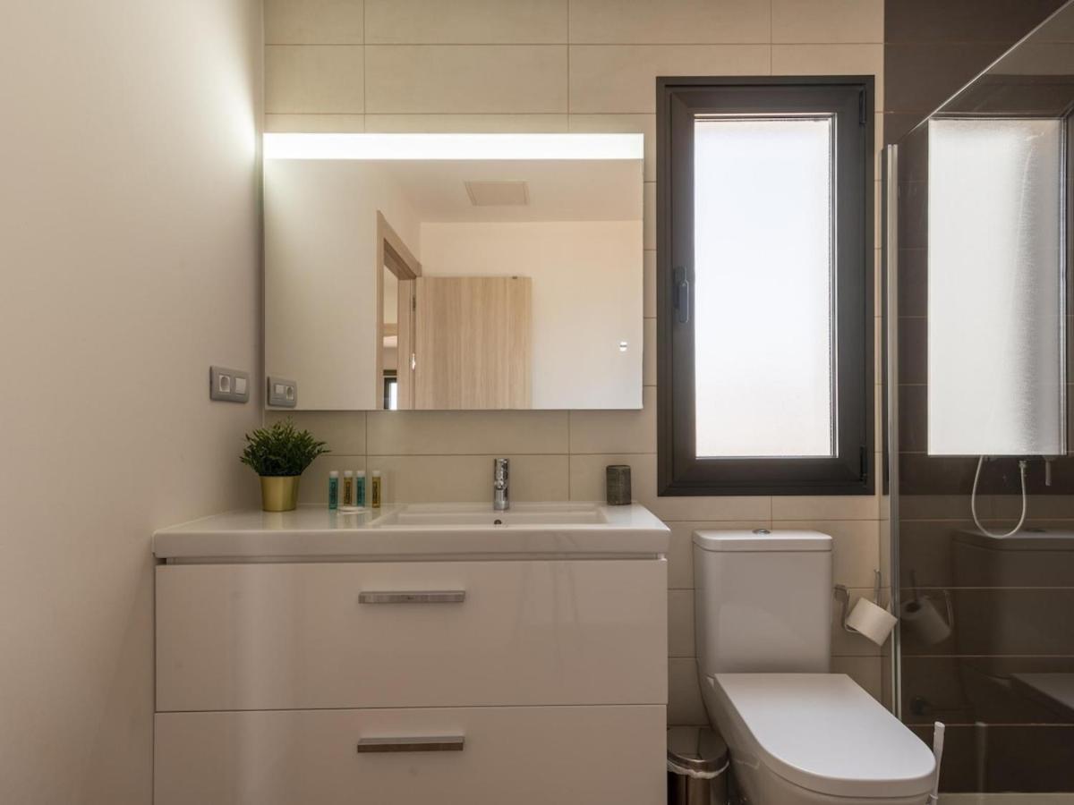Lightbooking Pueblo Majorero Piscina Climatizada Villa
