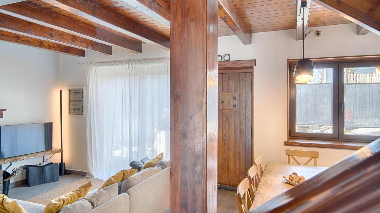 Saplan Real Estate Arres De Sus *