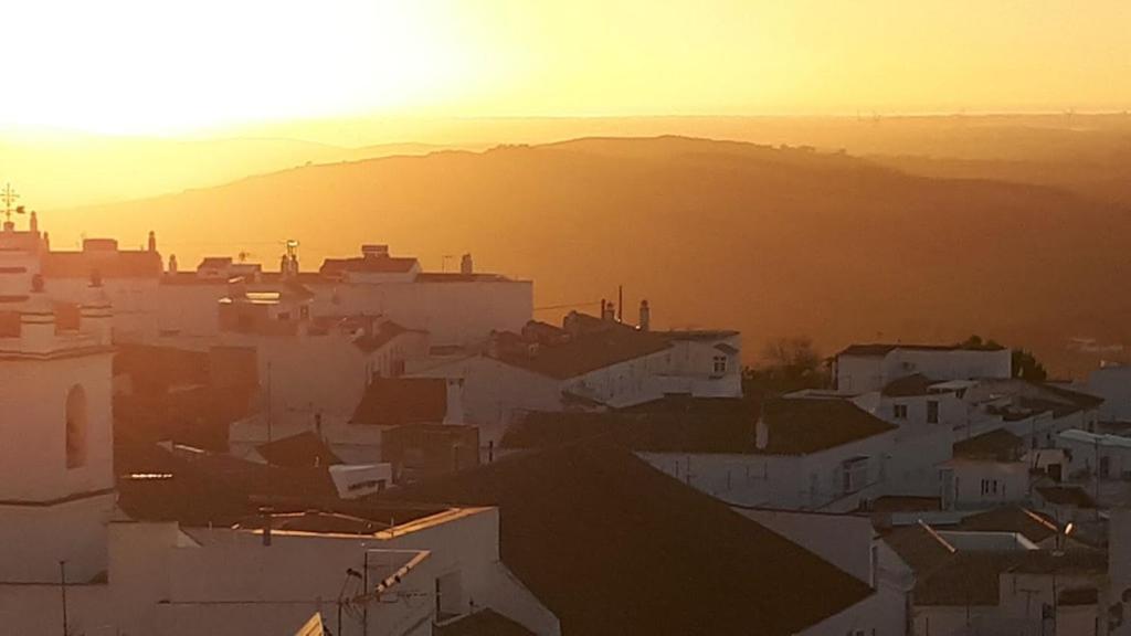 Sidonia, Luxury Historic Modern Townhouse, Swimming Pool, Terraces, Sea View. Medina-Sidonia