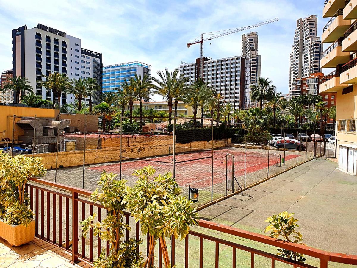 Apartment One Bedroom Flat With Shared Pool In Acuarium Ii *