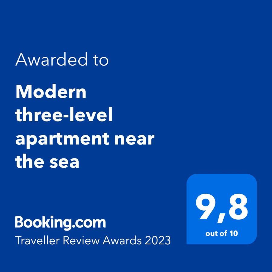Modern Three-level Near The Sea Apartment