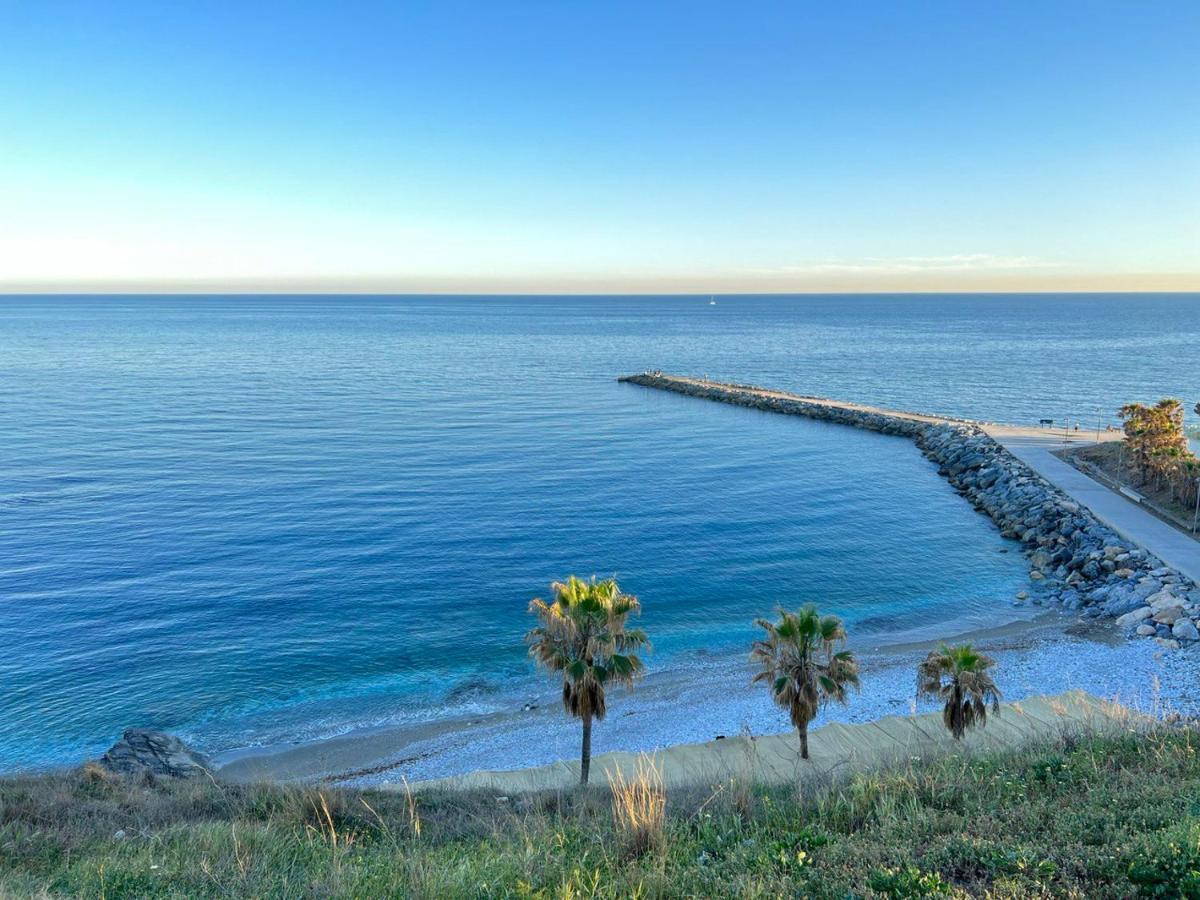 Apartment Modern Three-level Near The Sea Benalmadena