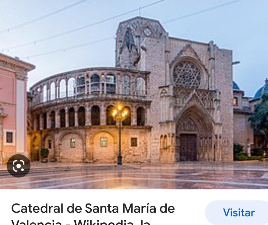 Centro Andando Y Playa Malvarrosa Tranvia Guest house Valencia