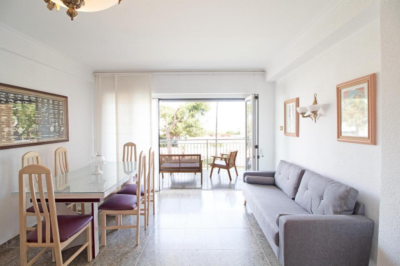 Global Properties, Con Terraza Y Piscina A Un Paso De La Playa Apartment