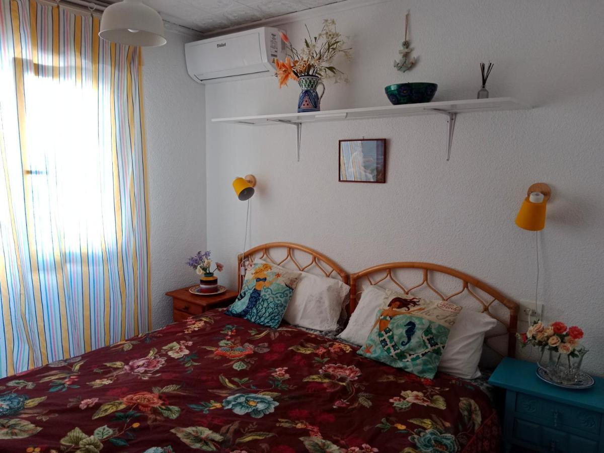 Stylish Family Villa, Near Beach,prive Parking,wifi Denia