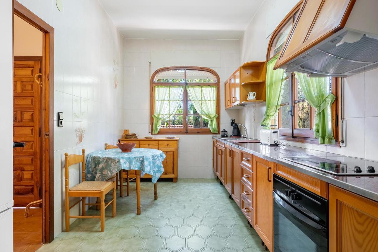 Holiday home Hauzify I Casa Cardona *