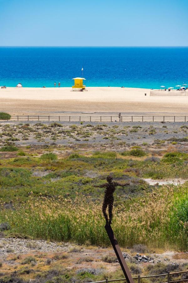 Apartment The House Of Nonni Ventura - Beachfront, Ocean View, Wi-fi, Aircon, Swimming Pool *