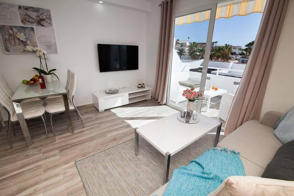 Island Village With Apartamento *