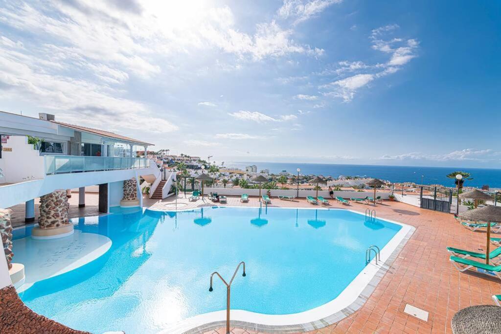Island Village With Apartamento *