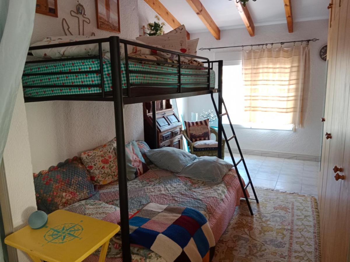 Stylish Family Villa, Near Beach,prive Parking,wifi