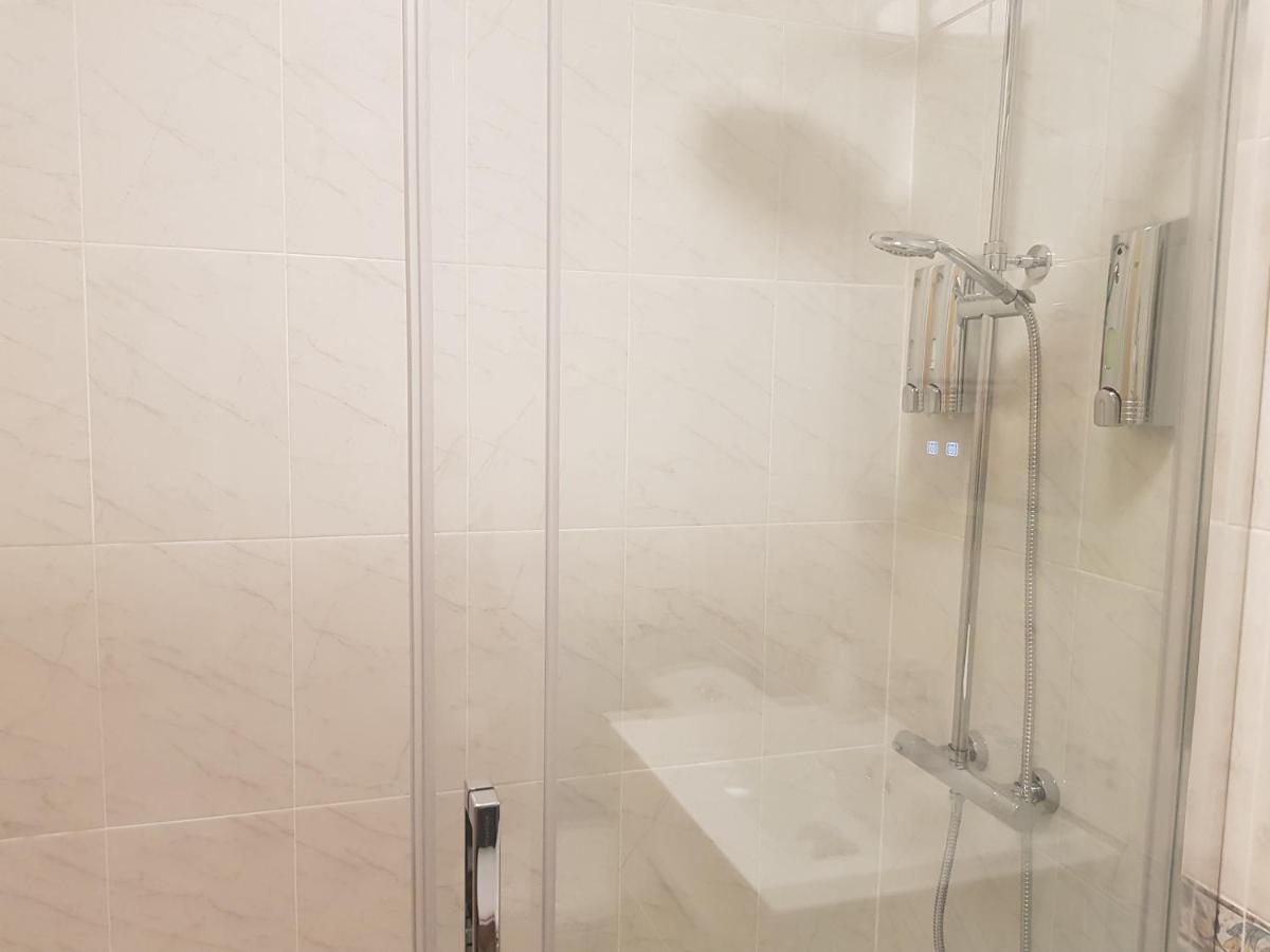 Penthouse Altos Apartment *
