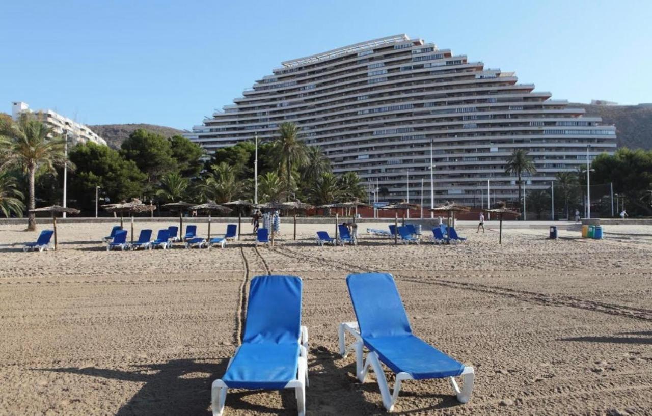 Nuevo, Primera Linea De Playa, Con Piscina Y Vistas Al Mar Apartamento