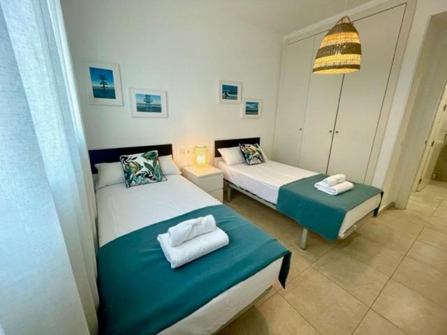 Apartment Gatu Premium El Vinedo, Centro, Parking, Aire Acc, Terraza Y Piscina Comun,