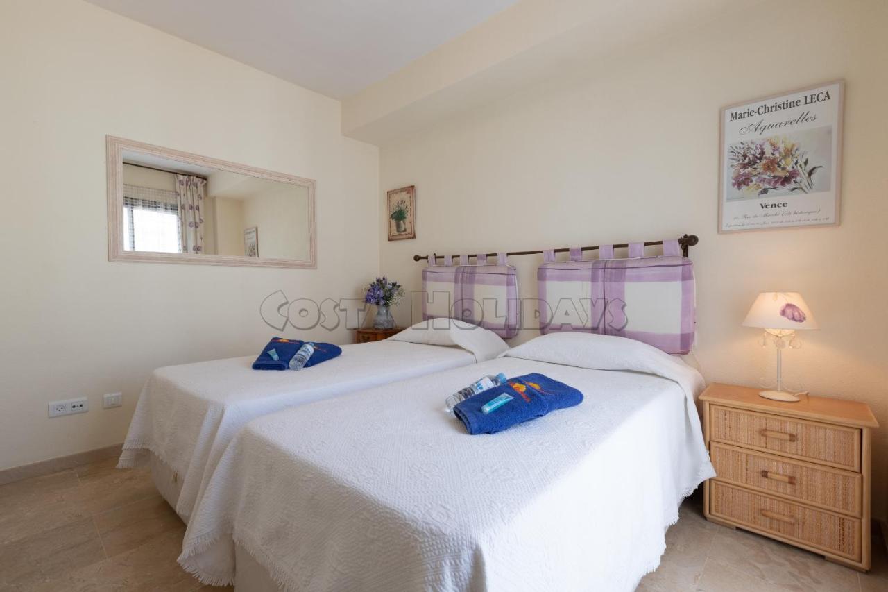 Apartamento Marina Real 151 *