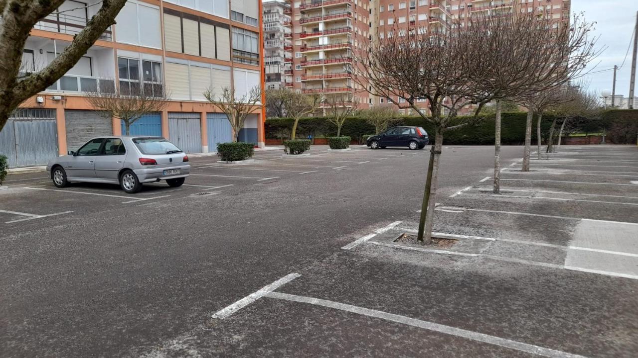 Estudio Y Parking Privado A 3 Min De La Playa Laredo