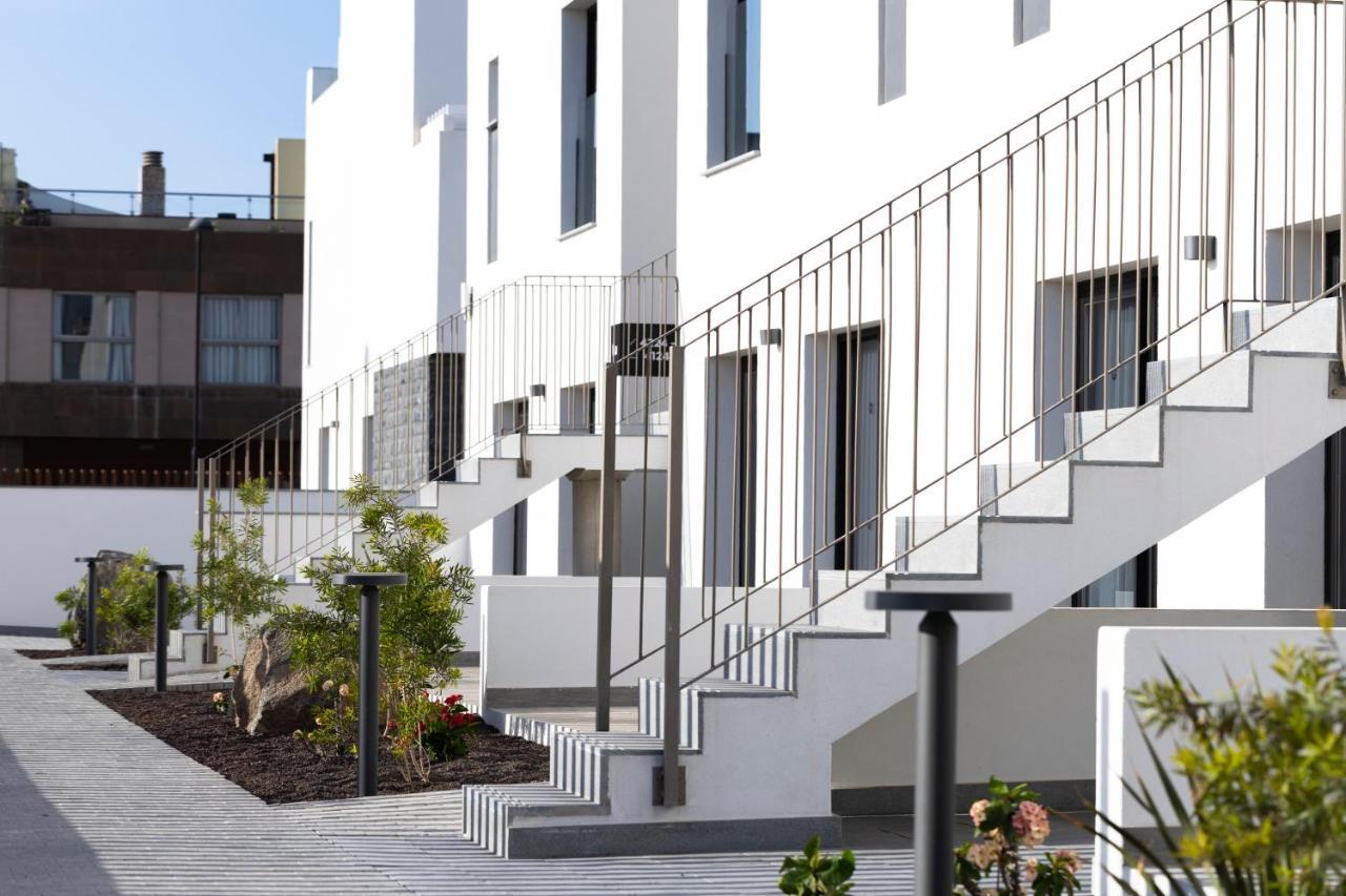 Esmeralda Homes By Livvo * Cotillo