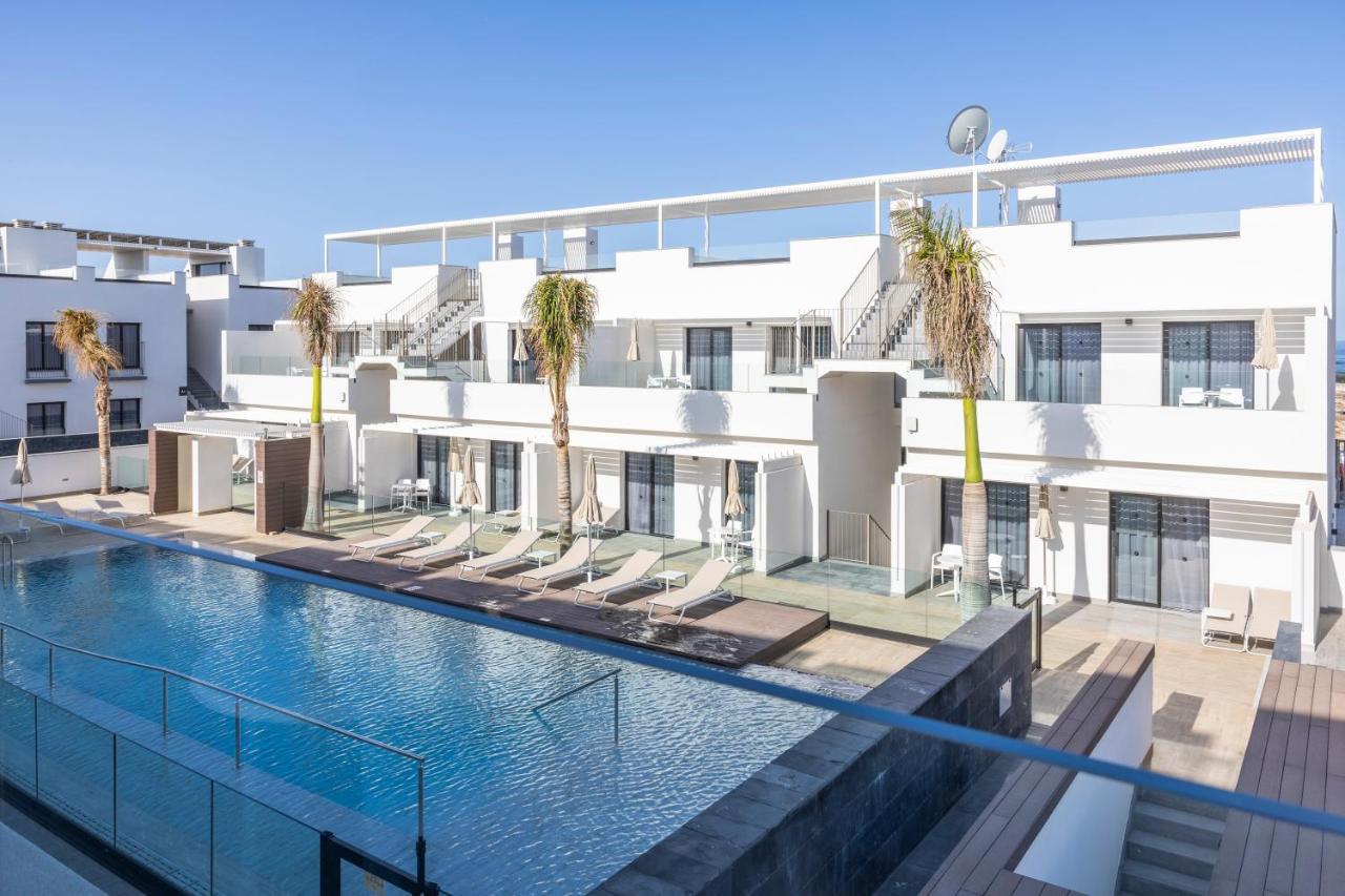 Esmeralda Homes By Livvo Cotillo