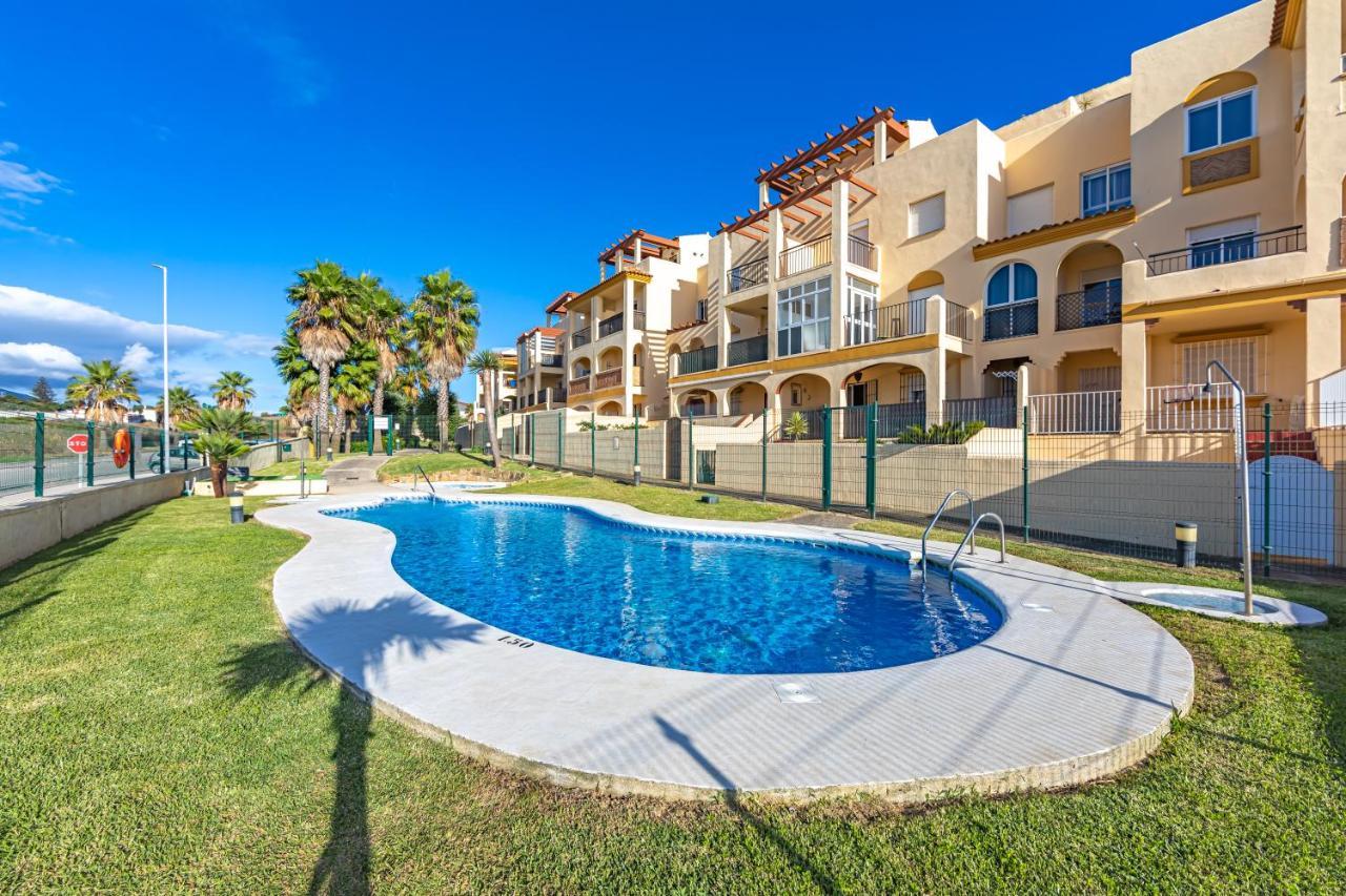 Views, Pool & Office - Optic Fibre Tarifa