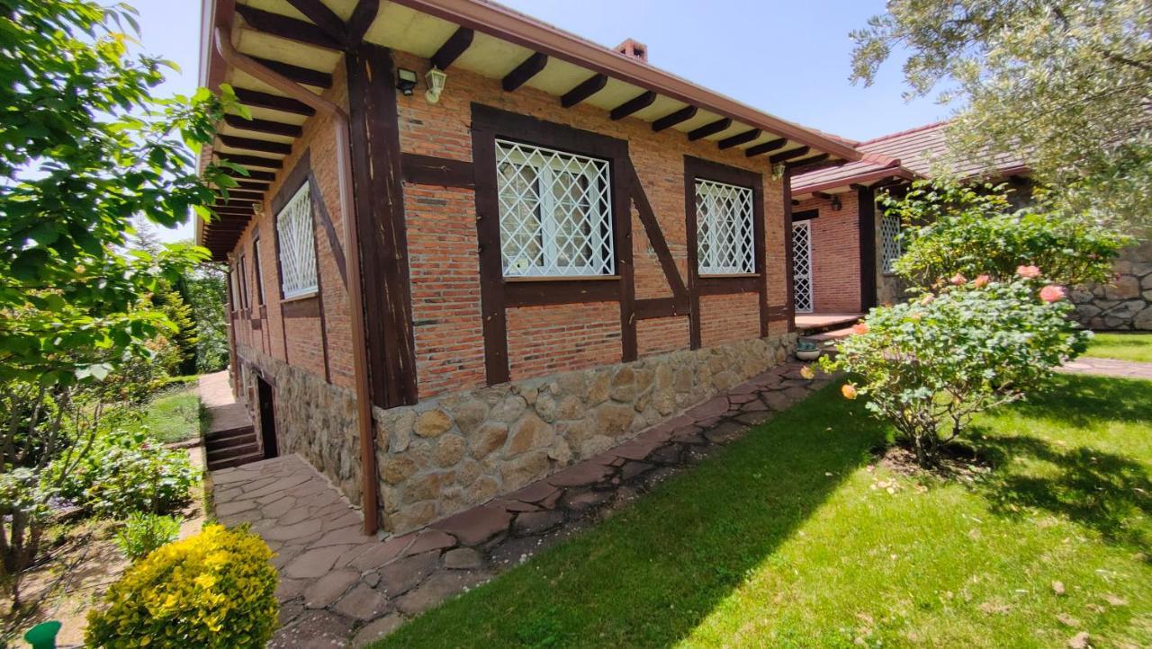 El Huerto De La Reina Country house Becerril de la Sierra