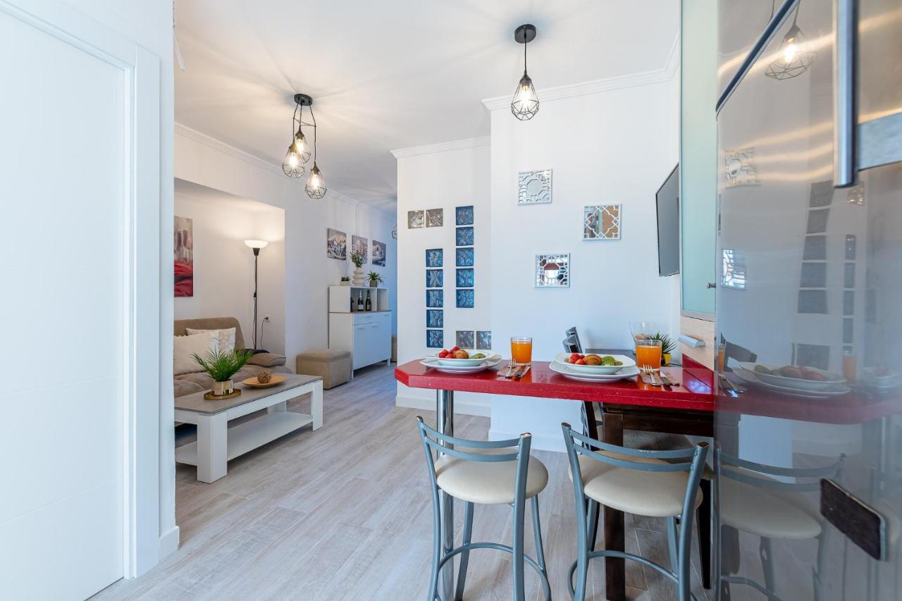 797 Rentals- En Aloha Playa Frente Al Mar Benalmadena