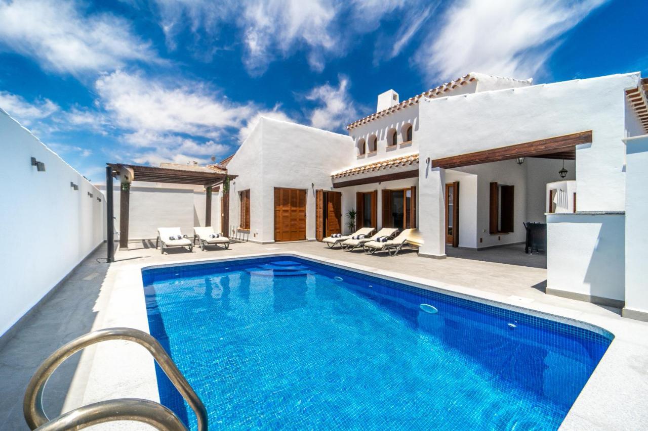 Three Bedroom Luxury El Valle Golf Villa *