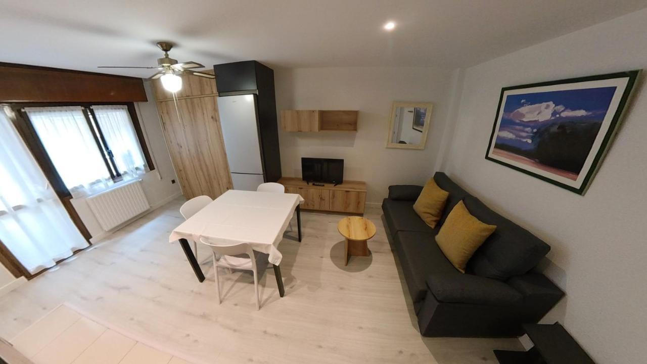 Apartamento Alojamientos Pamplona Apartamentos