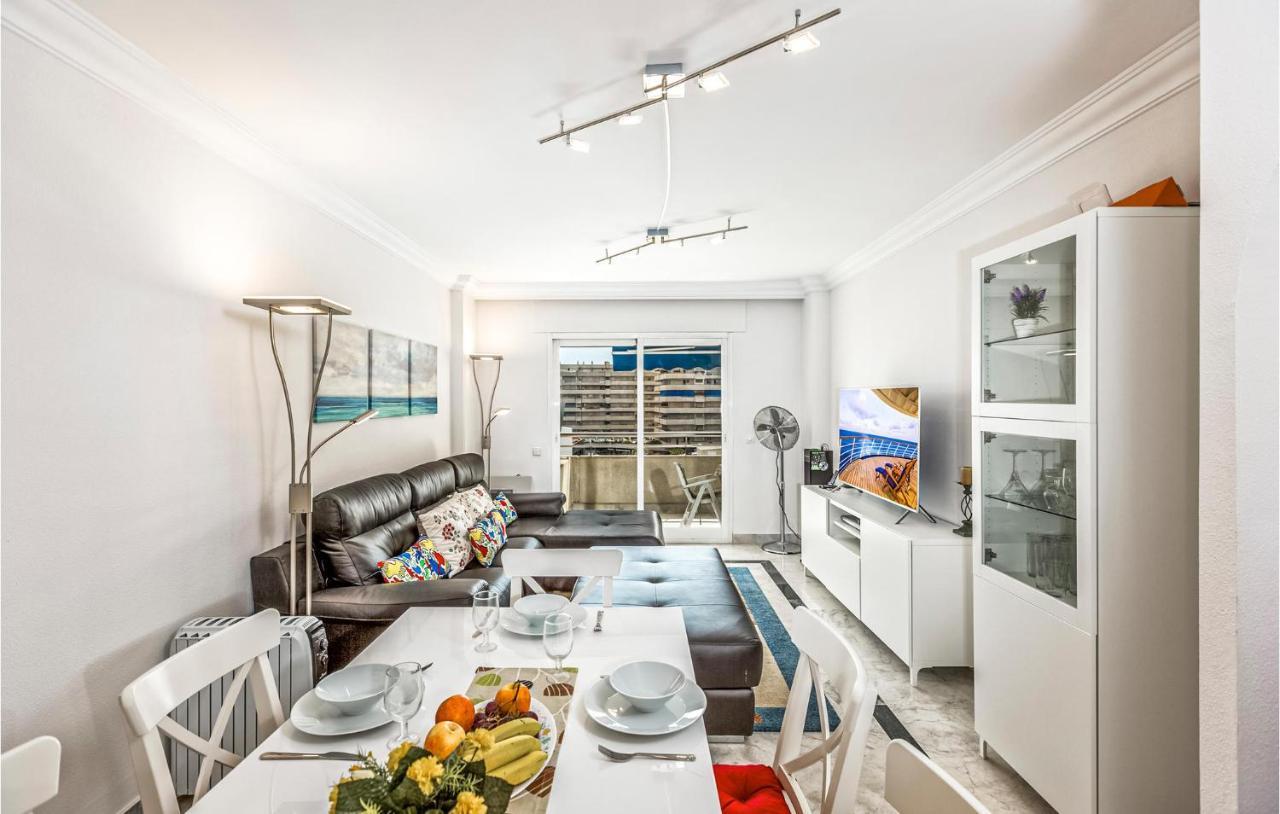 1 Bedroom Cozy In Apartamento