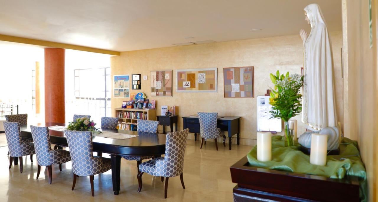 Hotel Grand Muthu Golf Plaza & 5*