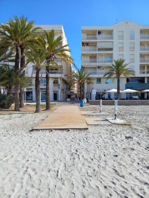 Arena Playa Levante Santa Pola