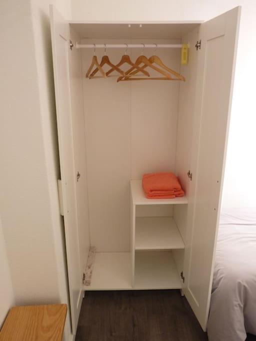 En Baiona, Sabaris A 2 Min De La Playa De Ladeira Apartamento *