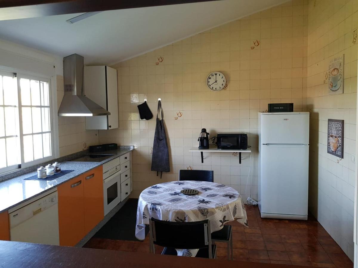 Casa En Entorno Rural Cerca De La Playa Holiday home Vigo