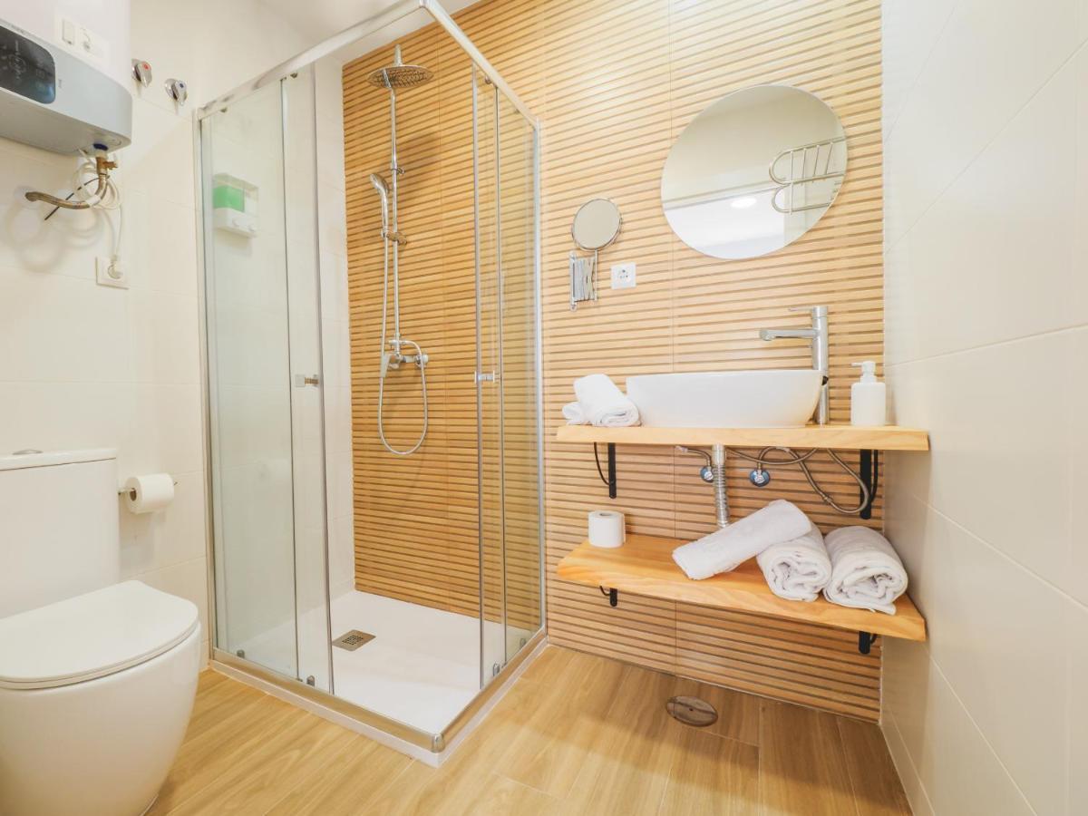 Guest house Cubo's William's Sunny 3 With Breakfast Torre de Benagalbon