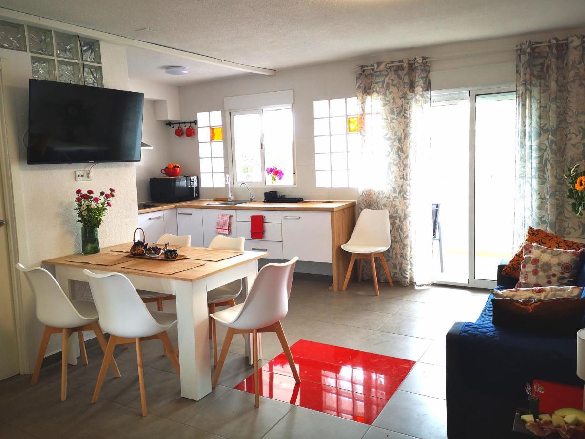 Apartamento Cozy And Sunny Two Bedroom La Mata Beach