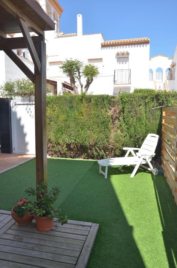 700 Metros De La Playa Apartment