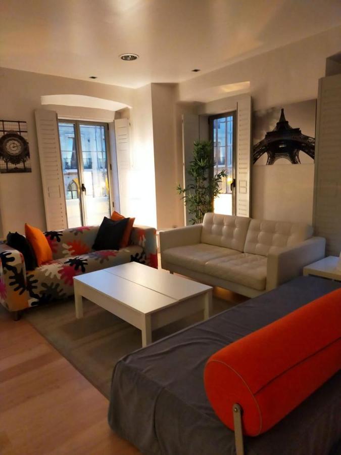 Plaza Ayto Loft Hall * Oviedo