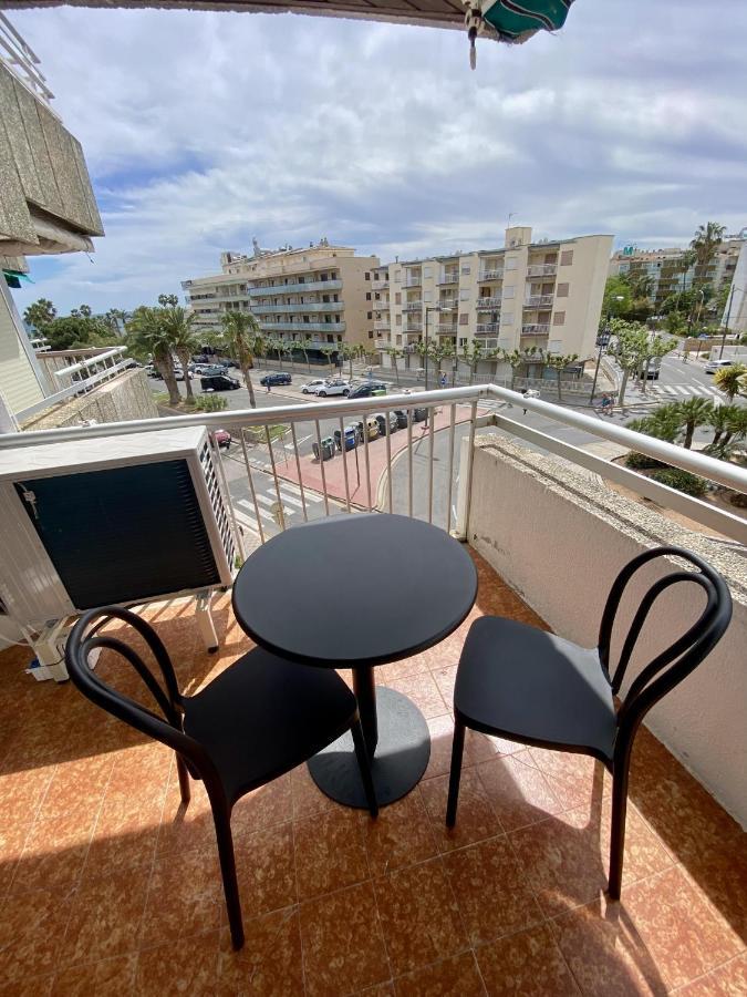 For A Regueral Mar Apartment