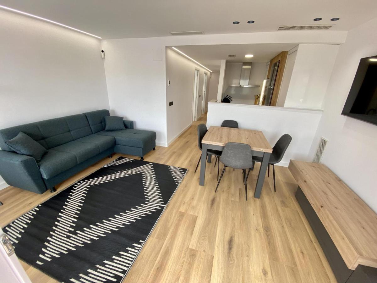 For A Regueral Mar Apartment *