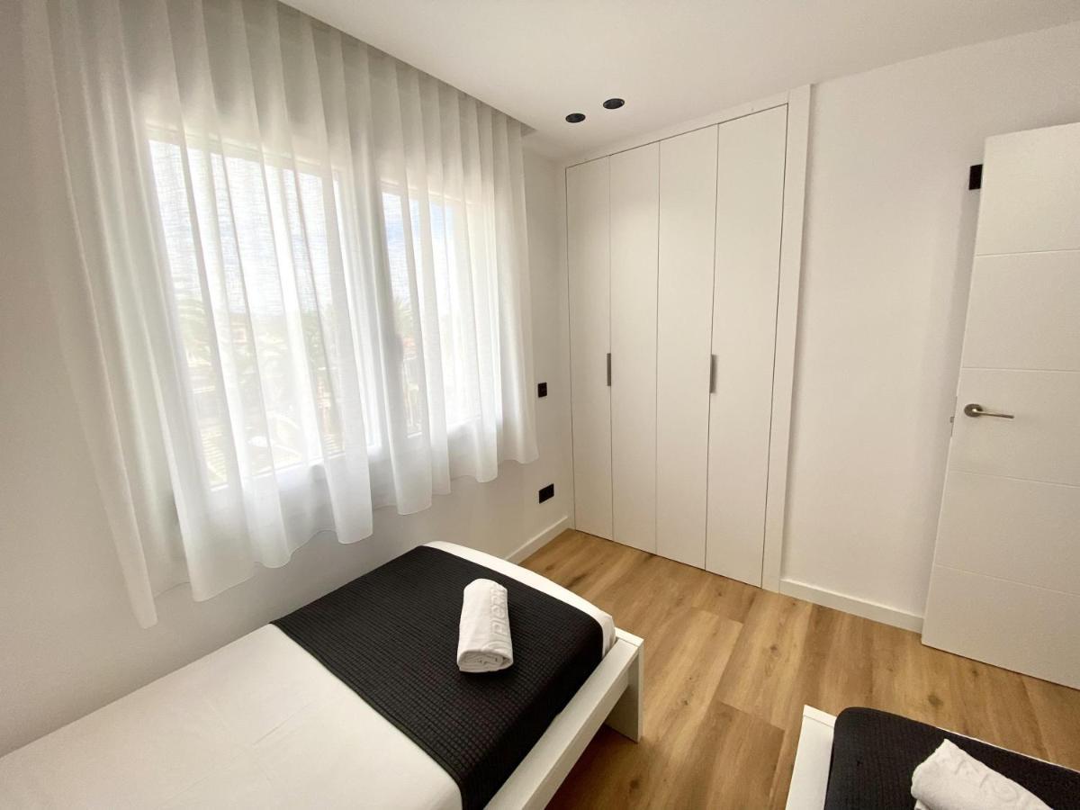 For A Regueral Mar Apartment *