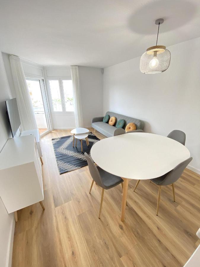 For A Regueral Mar Apartment