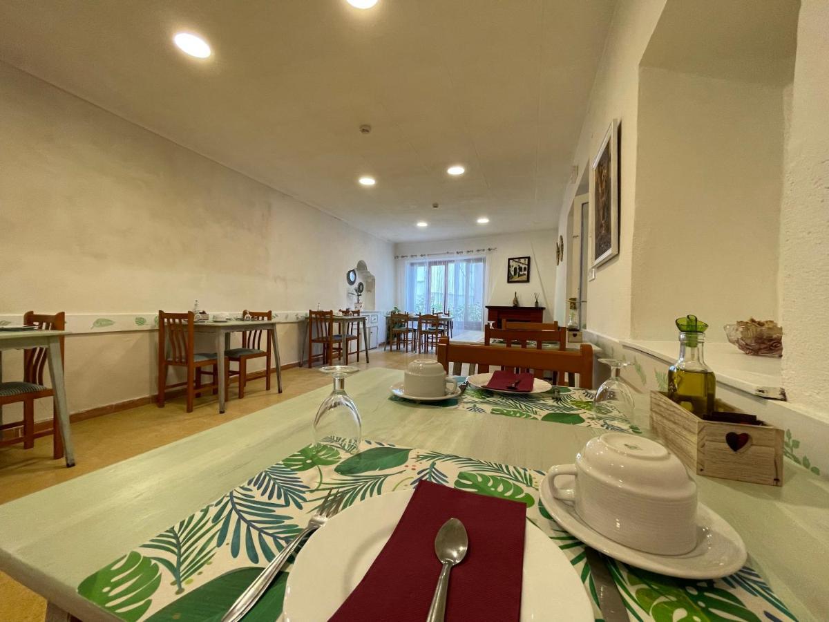 P&r Hostals Codolar Guest house *
